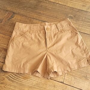 💥COLUMBIA sz 6 khaki shorts 4" inseam